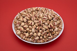 پسته فندقی شور (بسته ۱ کیلوگرمی)